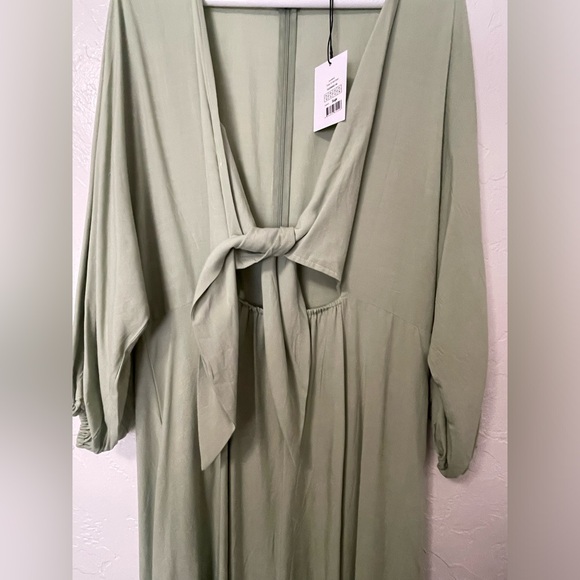 SHOWPO TYRICIA LONG SLEEVE TIE FRONT CUT OUT MIDI DRESS IN SAGE - Picture 2 of 7